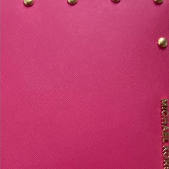 Michael Kors Sandrine Stud EWCrossbody Bag pink - Picture 6 of 6